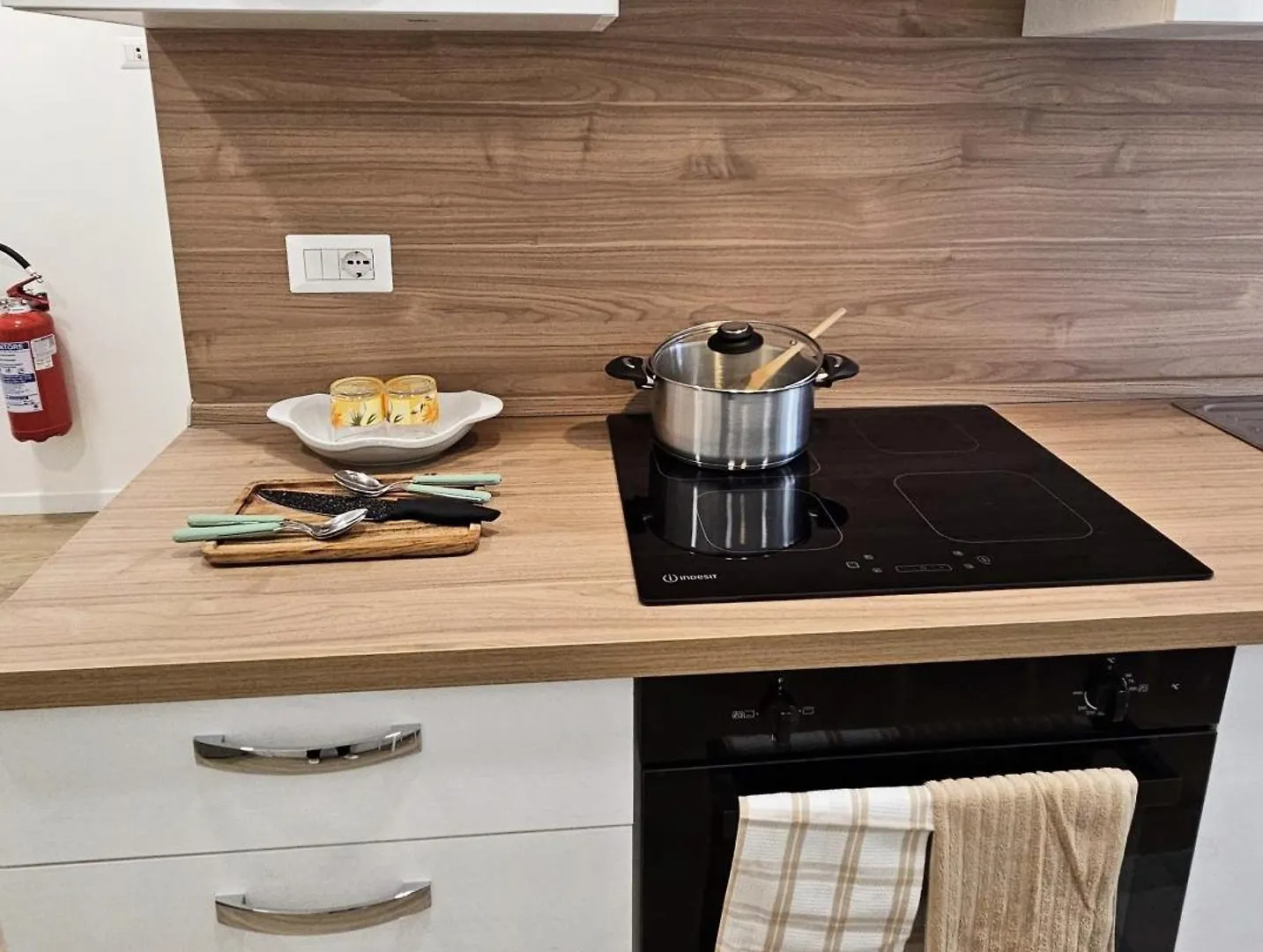 Duomo A 8 Min - Centro, Qc Terme, 2 Camere Milán Apartmán